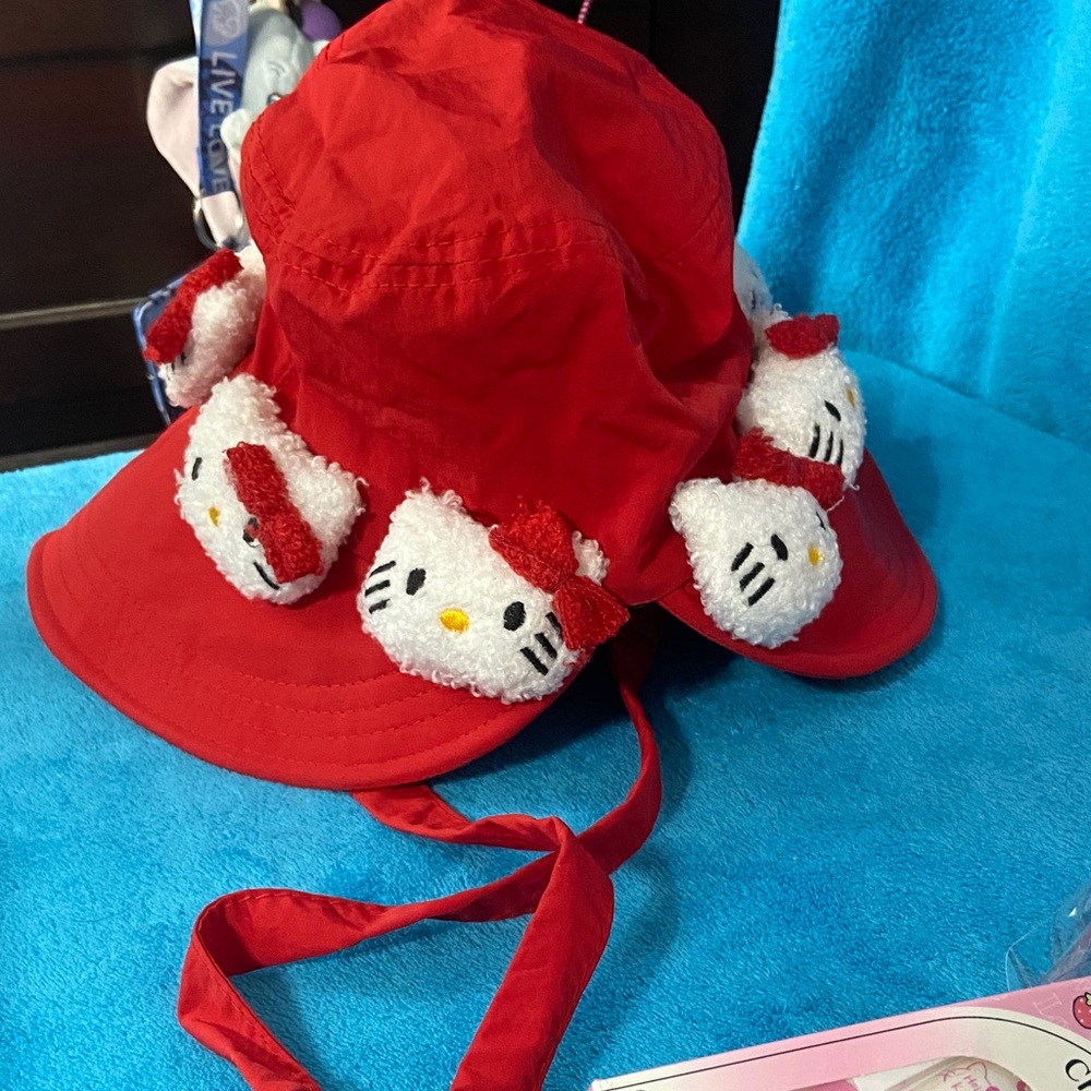 Hello Kitty Fun Bundle - image 3